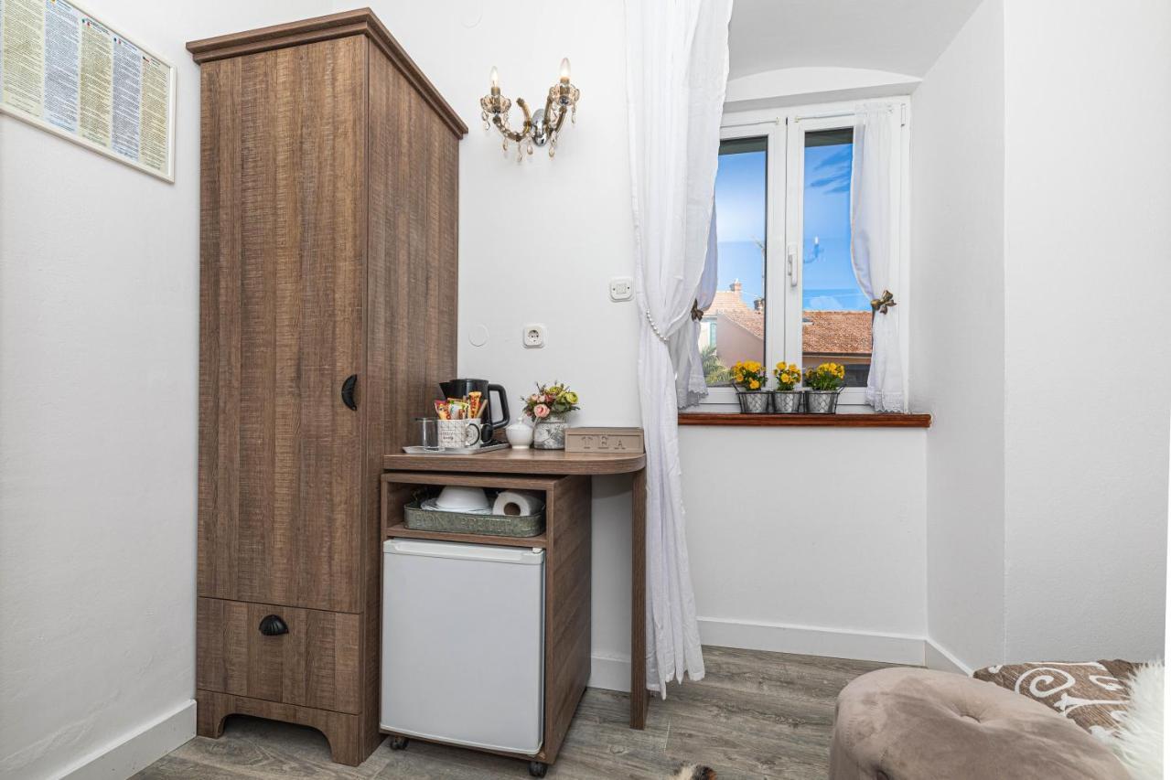 Rooms Tomic Split Exterior foto